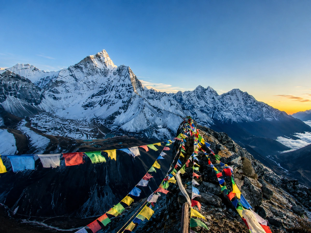 Nangkartshang-Peak-View