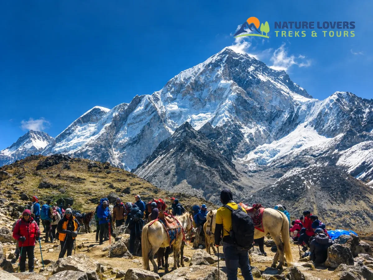 Everest-in-Peak-Season