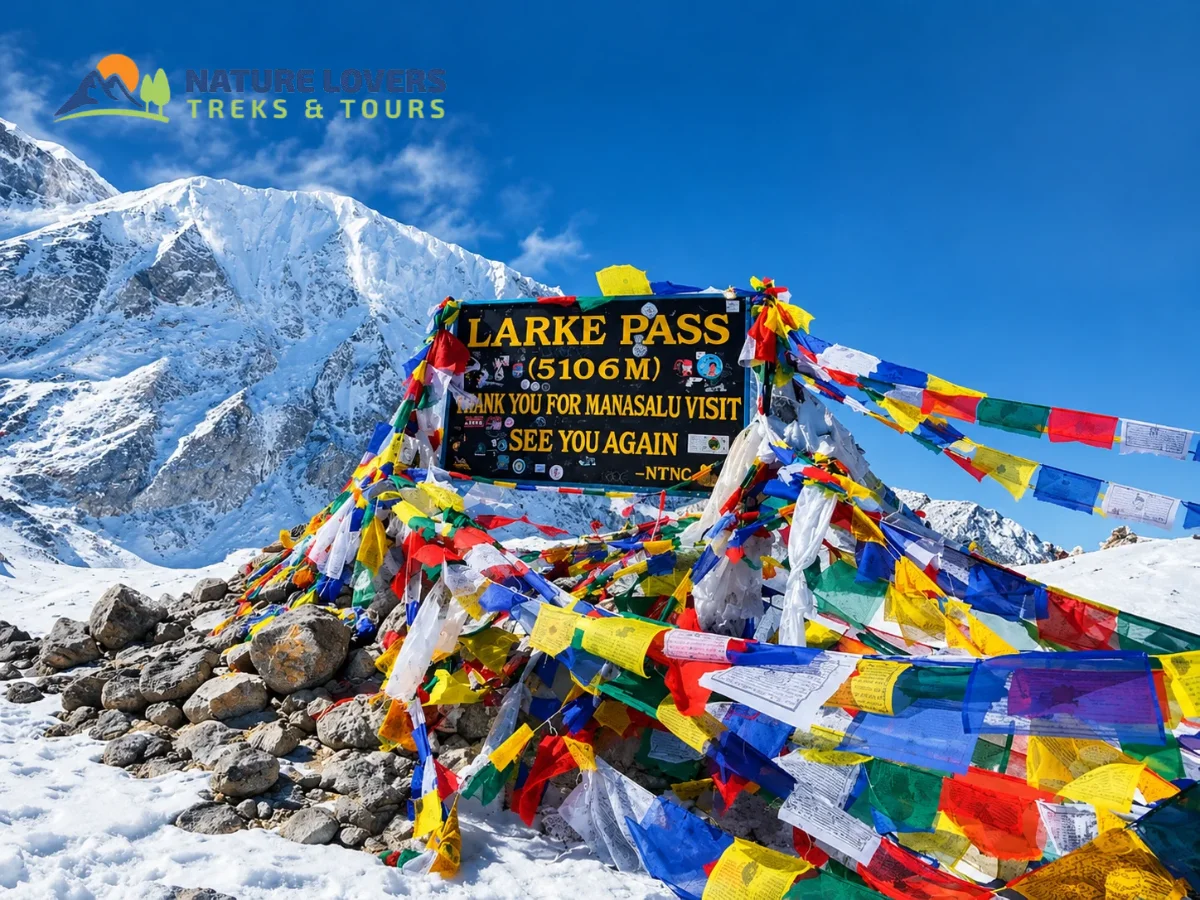 Manaslu-Larkya-La-Pass