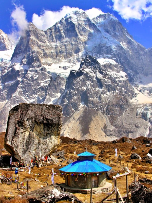 Kanchenjunga Base Camp Trek - 17 Days